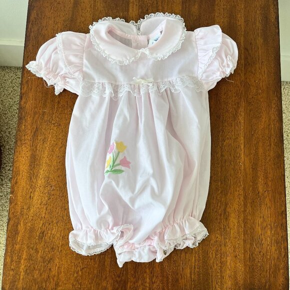 Vintage Alexis Lace Ruffle Tulip Bubble Romper - Picture 1 of 8